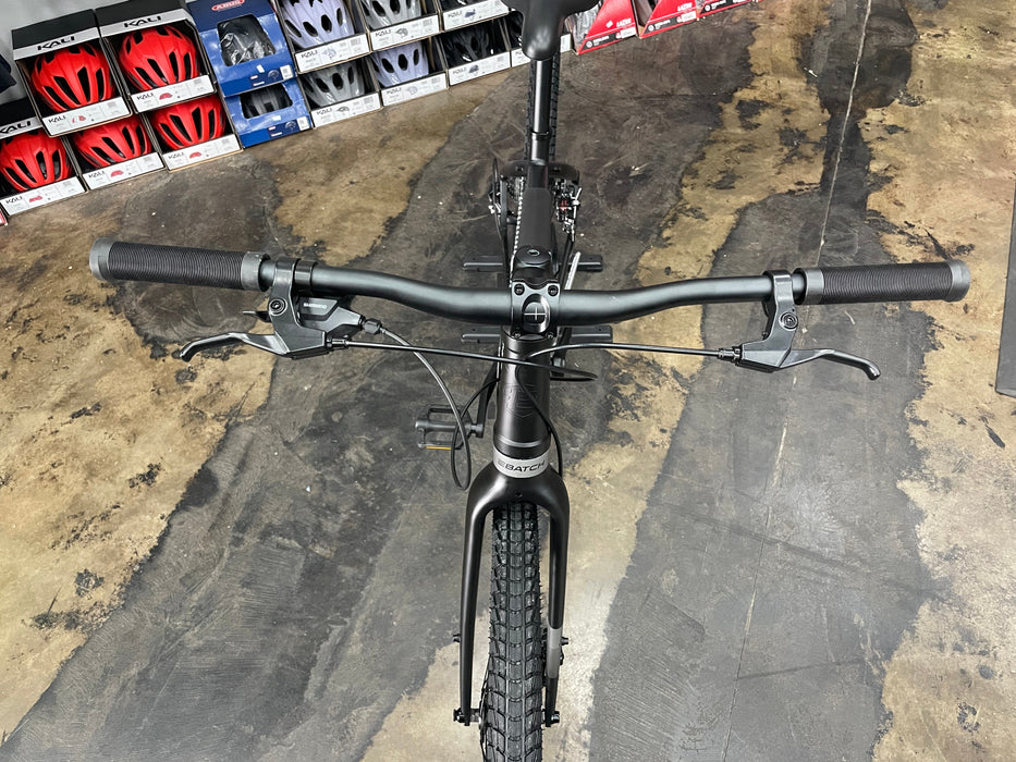 Batch The Urban Bike 27.5" Shimano Tourney