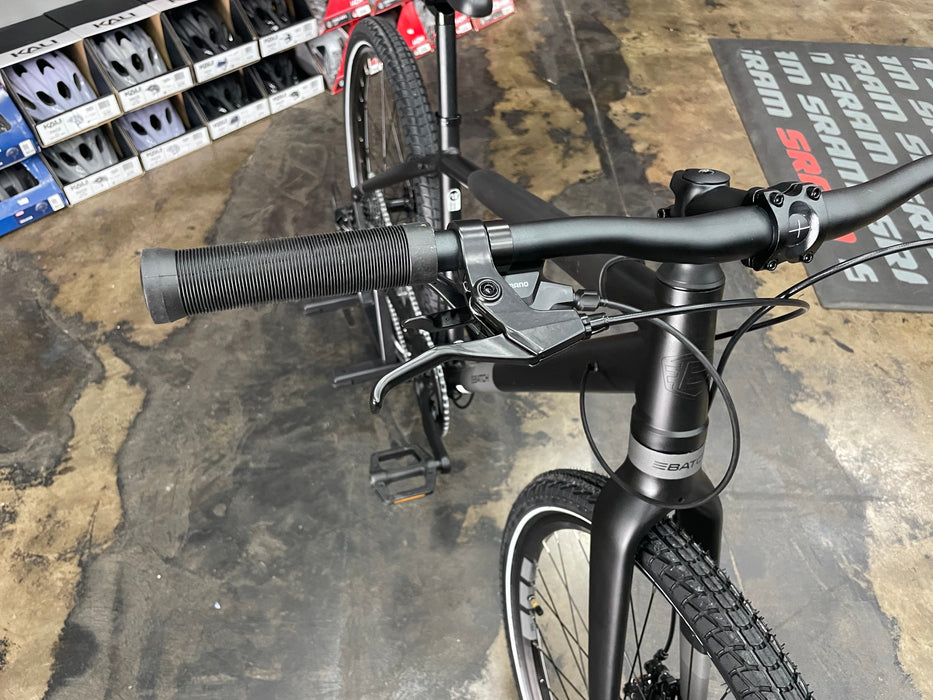 Batch The Urban Bike 27.5" Shimano Tourney