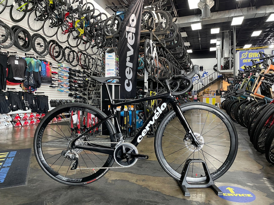 Cervelo Caledonia Disc SRAM Rival eTap AXS 12 Speed - 2024