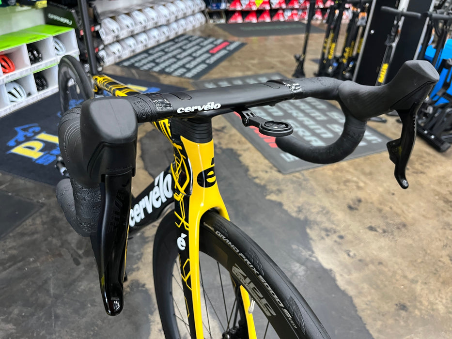 Cervelo S5 Limited Edition SRAM Rival eTap AXS 12 Speed w/ Zipp 404 Firecrest Wheelset