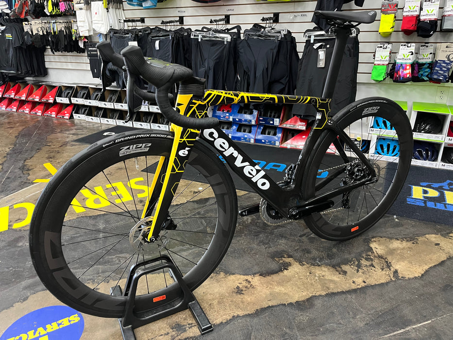 Cervelo S5 Limited Edition SRAM Rival eTap AXS 12 Speed w/ Zipp 404 Firecrest Wheelset