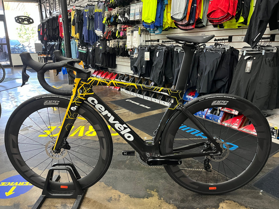 Cervelo S5 Limited Edition SRAM Rival eTap AXS 12 Speed w/ Zipp 404 Firecrest Wheelset