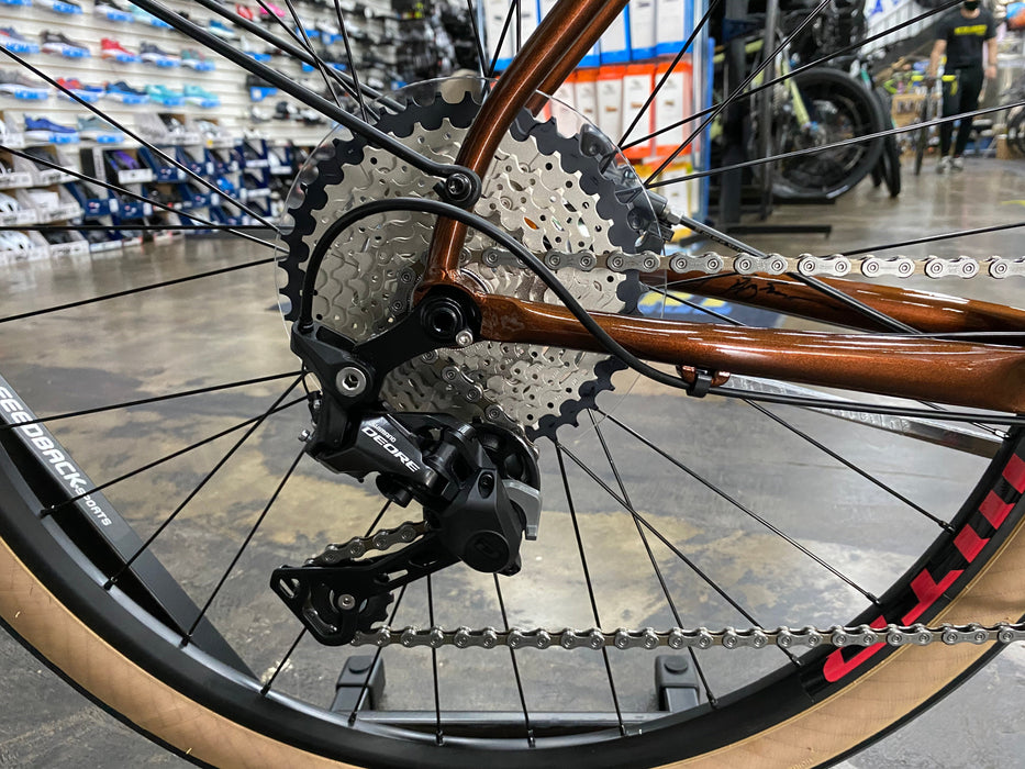 Breezer Bikes Doppler Cafe+ Shimano Deore 10-Speed