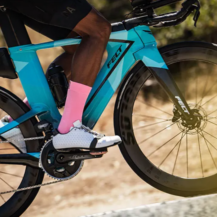 🛑 Disc Brakes vs. Rim Brakes: What’s Best for Florida Riders?