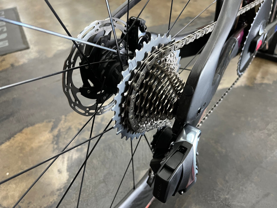 Felt IA FRD 2.0 SRAM Red eTap AXS 1X Powermeter Zipp 858/454 NSW - Nightshift