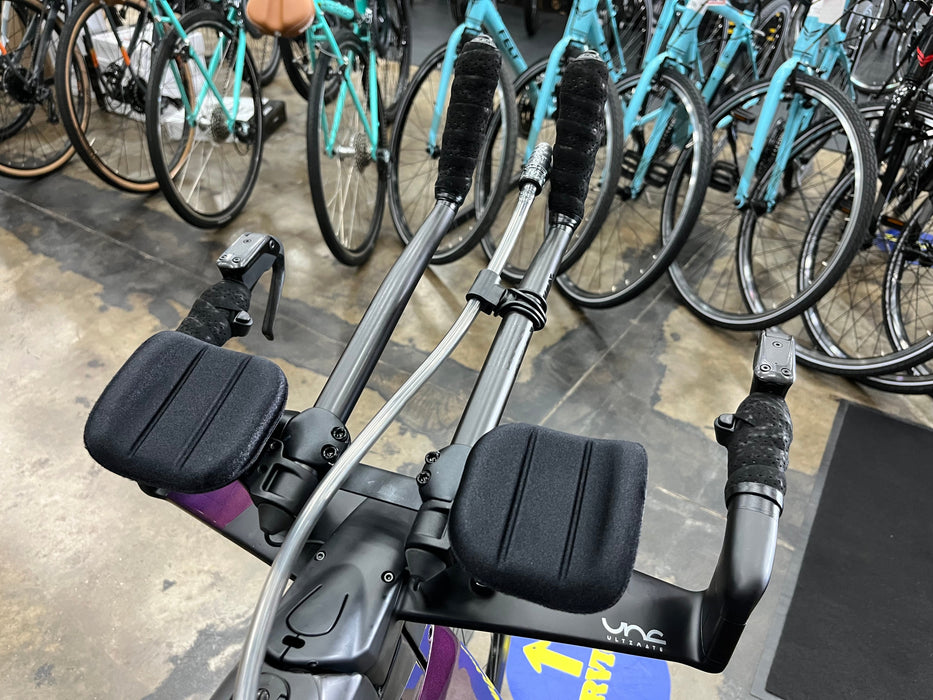 Felt IA FRD 2.0 SRAM Red eTap AXS 1X Powermeter Zipp 858/454 NSW - Nightshift 2025