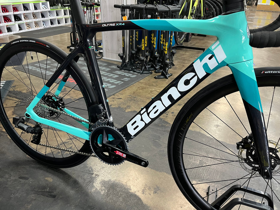 Bianchi Oltre XR4 Disc SRAM Rival AXS Profile Design GMR 38 Carbon Wheels