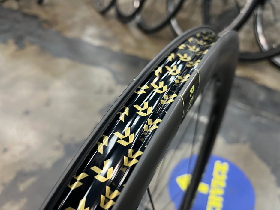 Reserve 52/63 Aero Disc Tubeless Carbon Wheelset - Paris Green