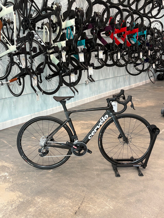 Cervelo Soloist SRAM Rival eTAP AXS - 2025