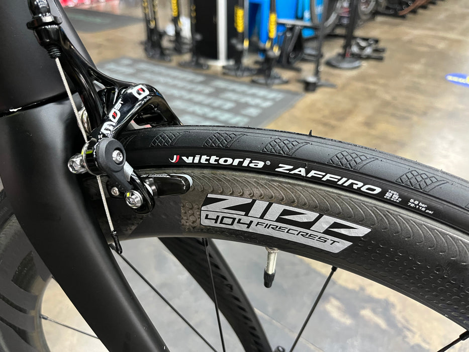 Pinarello Gan Rim Shimano 105 11 Speed - ZIPP 404 Firecrest wheelset - BOB