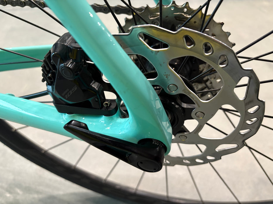 Bianchi Infinito ICR Shimano 105 Di2 12 Speed - 2025