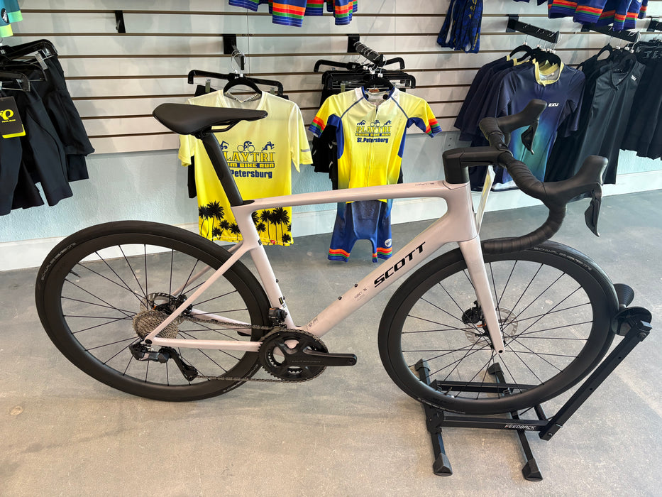 Scott Addict RC 20 Shimano Ultegra Di2 12-Speed - Hushed Pink 2025