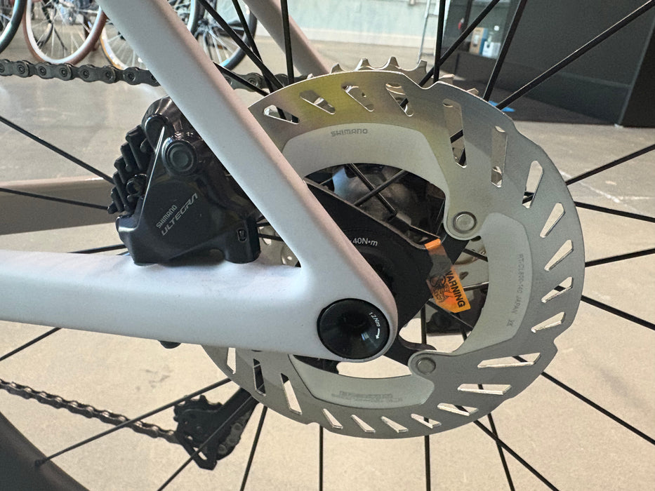 Scott Addict RC 20 Shimano Ultegra Di2 12-Speed - Hushed Pink 2025