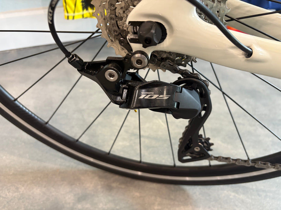 Felt B Performance Shimano 105 12-Speed - White Fog