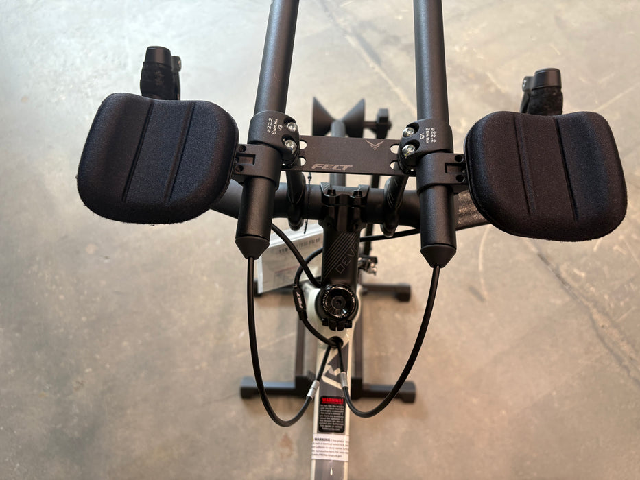 Felt B Performance Shimano 105 12-Speed - White Fog