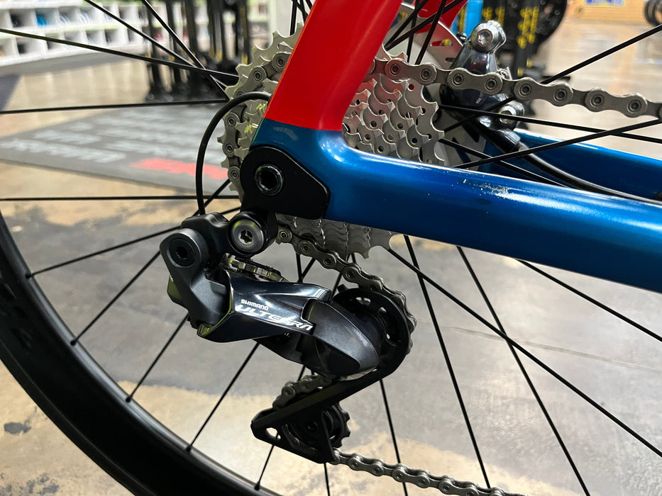 Argon 18 E-117 Disc Shimano Ultegra Di2 11 Speed w/ Profile Design GMR 50 Wheels - Blue