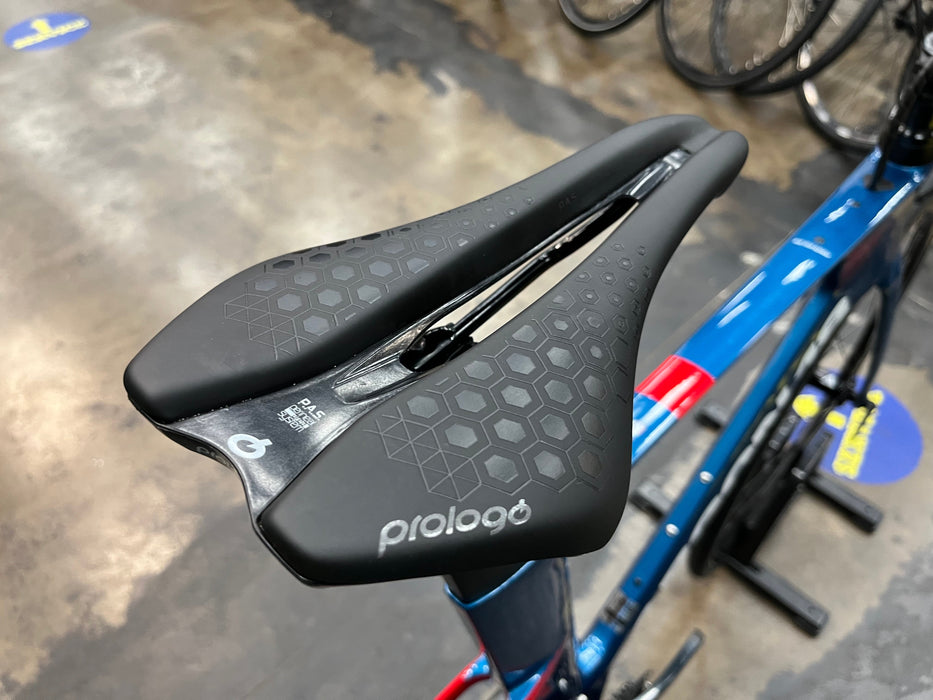 Argon 18 E-117 Disc Shimano Ultegra Di2 11 Speed w/ Profile Design GMR 50 Wheels - Blue