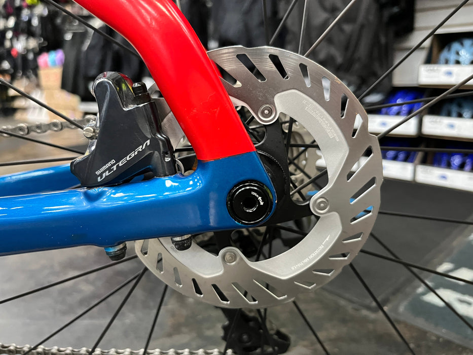 Argon 18 E-117 Disc Shimano Ultegra Di2 11 Speed w/ Profile Design GMR 50 Wheels - Blue