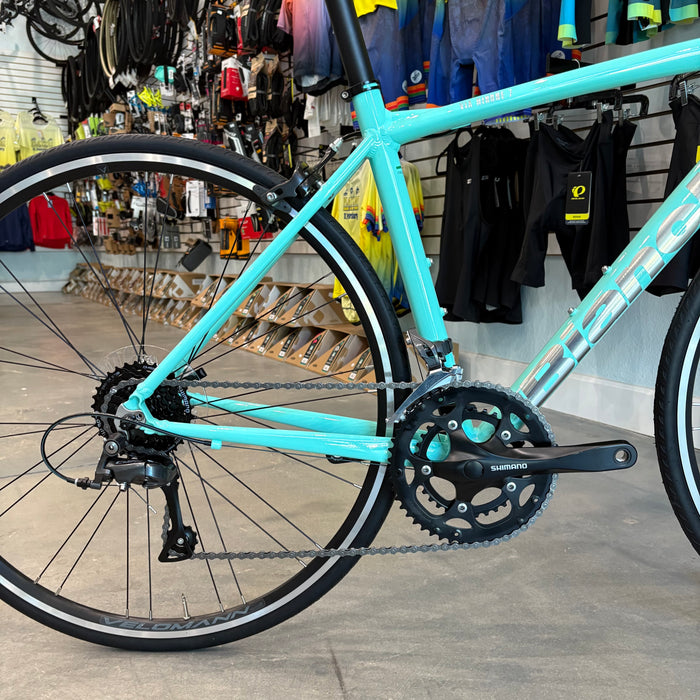 Bianchi Via Nirone 7 Shimano Claris 8-Speed