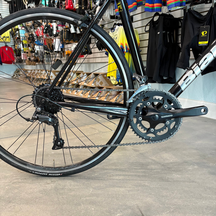 Bianchi Via Nirone 7 Shimano Claris 8-Speed