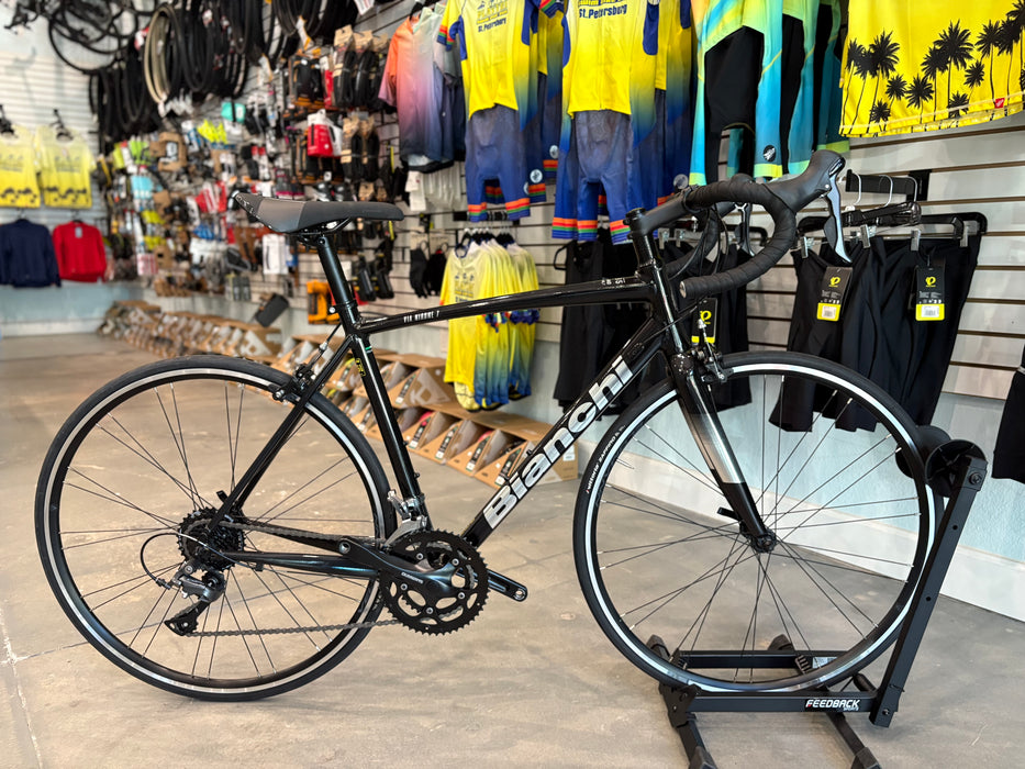 Bianchi Via Nirone 7 Shimano Claris 8-Speed