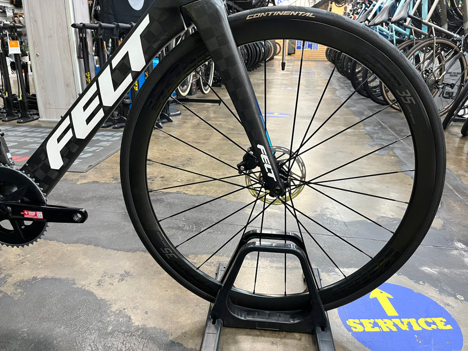 Felt AR FRD Ultimate SRAM Rival eTap AXS 12 speed with Vision Team 35 alloy wheels