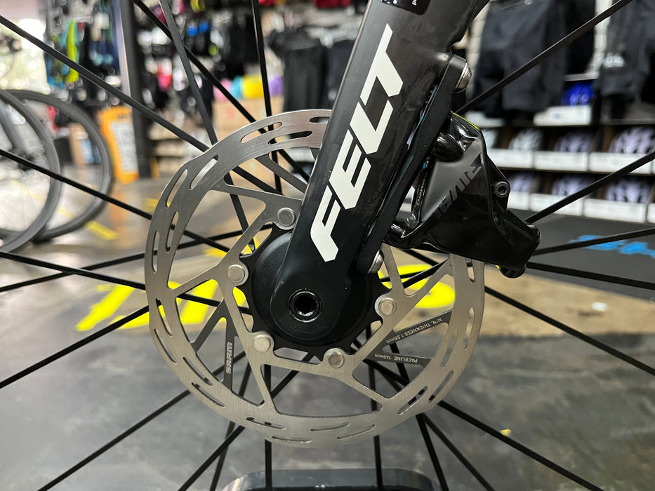 Felt AR FRD Ultimate SRAM Rival eTap AXS 12 speed with Vision Team 35 alloy wheels