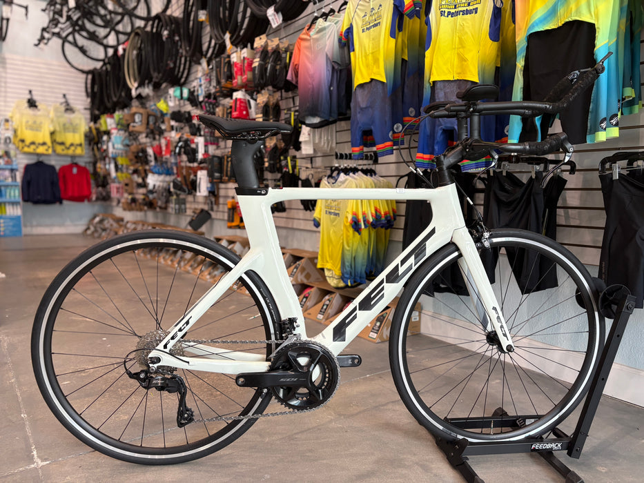 Felt B Performance Shimano 105 12-Speed - White Fog