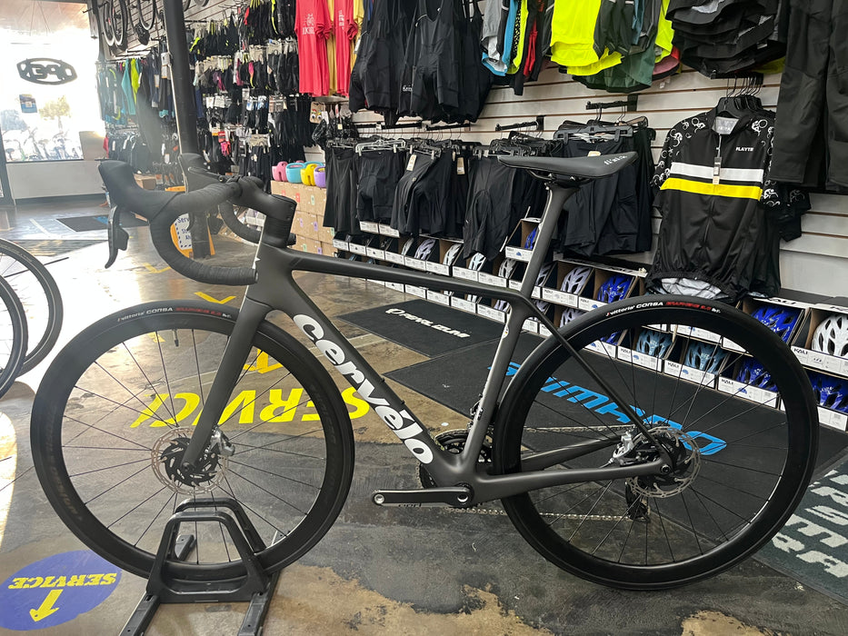 Cervelo R5 SRAM Red eTAP AXS w/ Profile Design GMR 38 Wheels