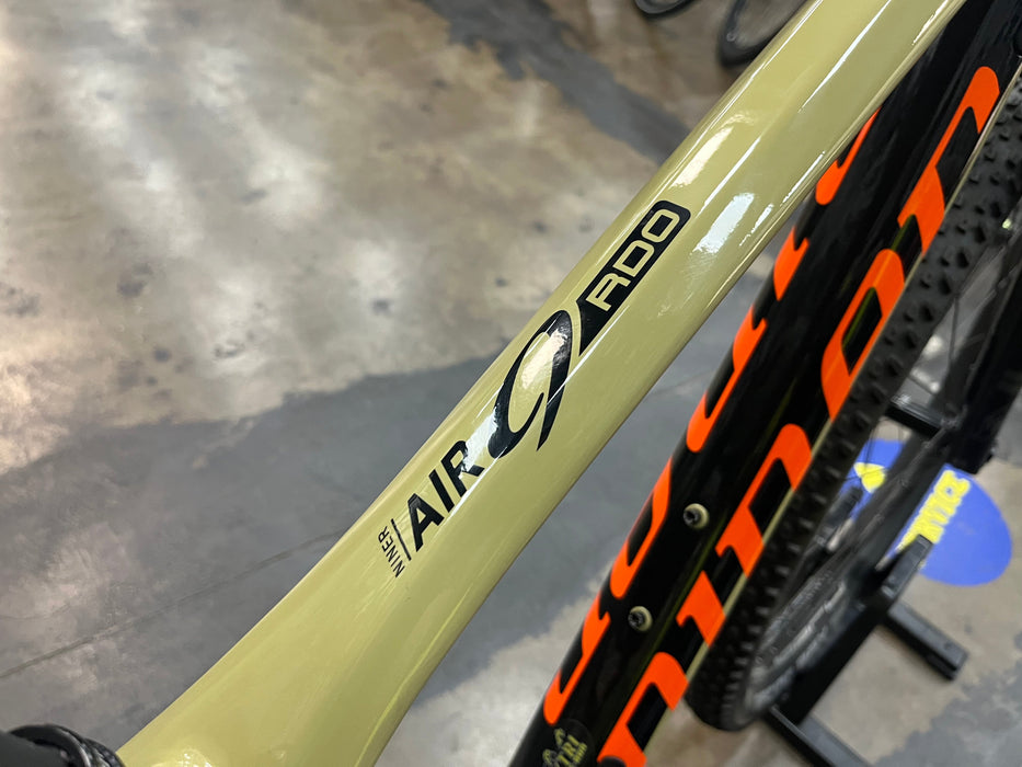 Niner Air 9 RDO 3-Star SRAM GX Eagle - Sand/Orange 2022