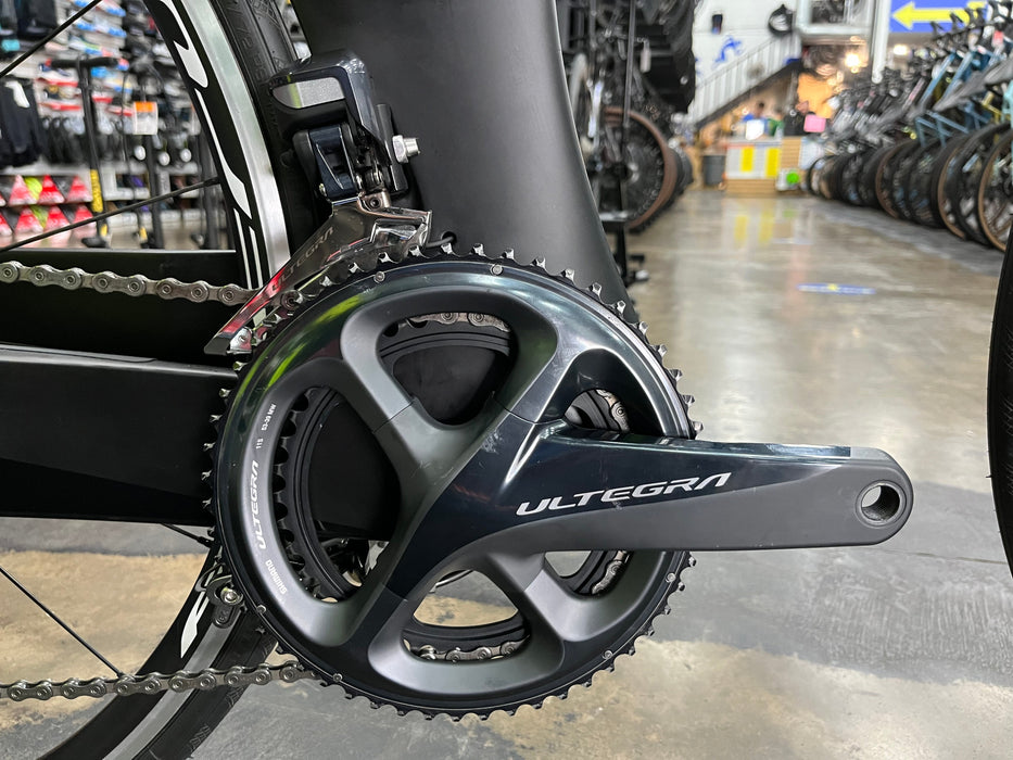 Ventum One Shimano Ultegra Di2 11 Speed - Black/Red