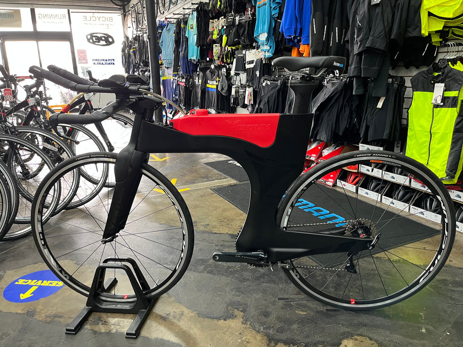 Ventum One Shimano Ultegra Di2 11 Speed - Black/Red