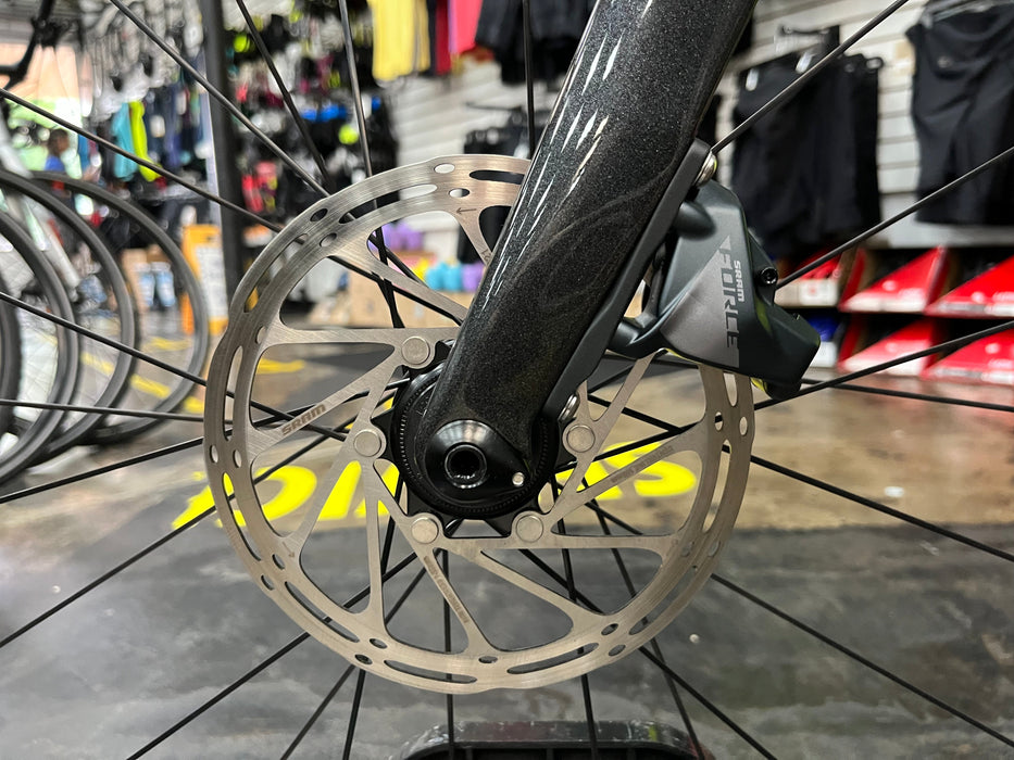 Cervelo Soloist SRAM Force eTap AXS D1 12 Speed w/ Reserve 52/63 Paris Green Wheelset