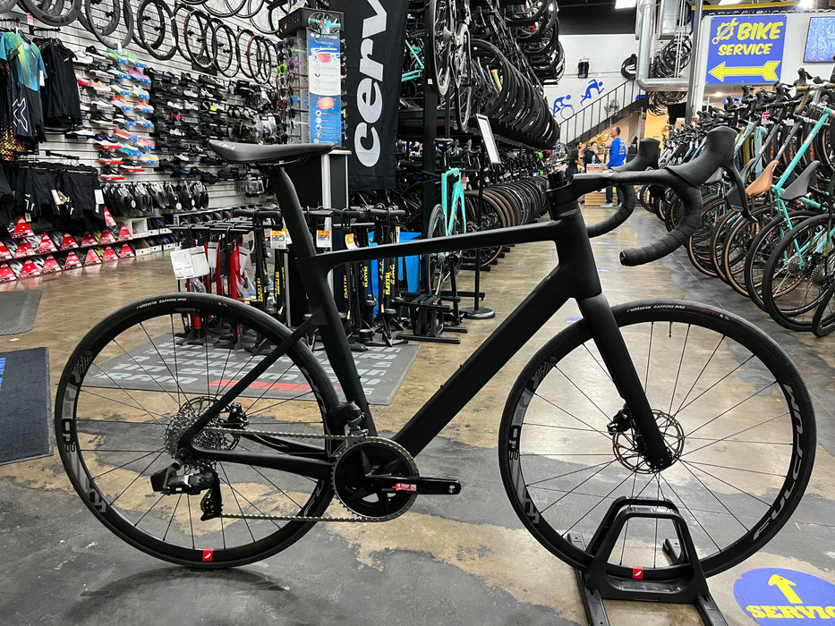 Playtri Carbon Disc Bike SRAM Rival AXS