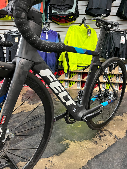 Felt AR FRD Ultimate SRAM Red eTap AXS 12 speed
