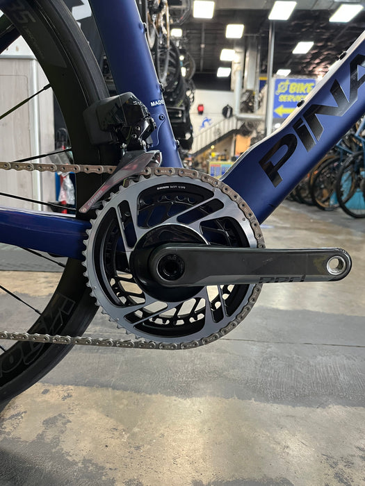 Pinarello Dogma F Disc SRAM Red eTap AXS w/ Vision 35 Wheels
