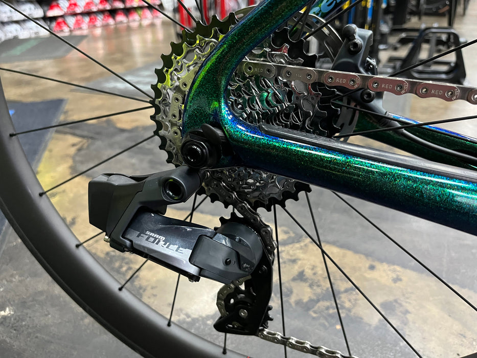 Cervelo Caledonia-5 Disc SRAM Force eTap AXS D1