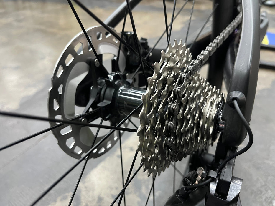 Felt IA FRD 2.0 Shimano Ultegra Di2 w/Shimano Ultegra C60 Wheels - 2025