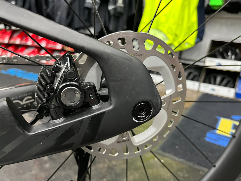 Felt IA FRD 2.0 Shimano Ultegra Di2 w/Shimano Ultegra C60 Wheels - 2025