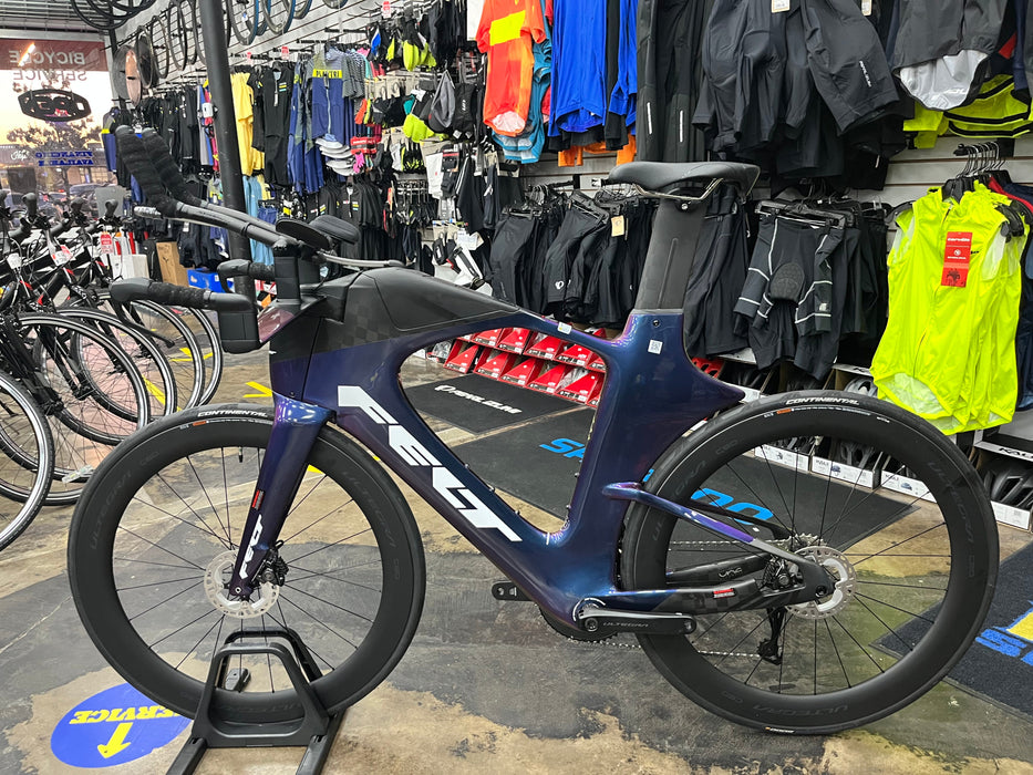 Felt IA FRD 2.0 Shimano Ultegra Di2 w/Shimano Ultegra C60 Wheels - 2025