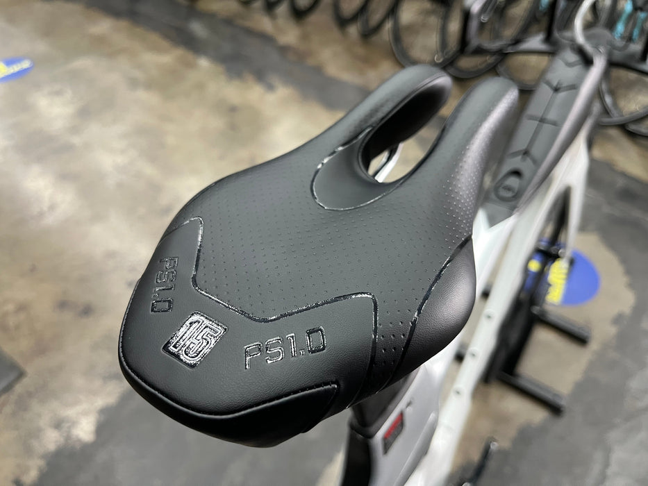 Felt IA FRD 2.0 Shimano Dura-Ace Di2 w/ Shimano Dura-Ace C60 Wheels - 2025