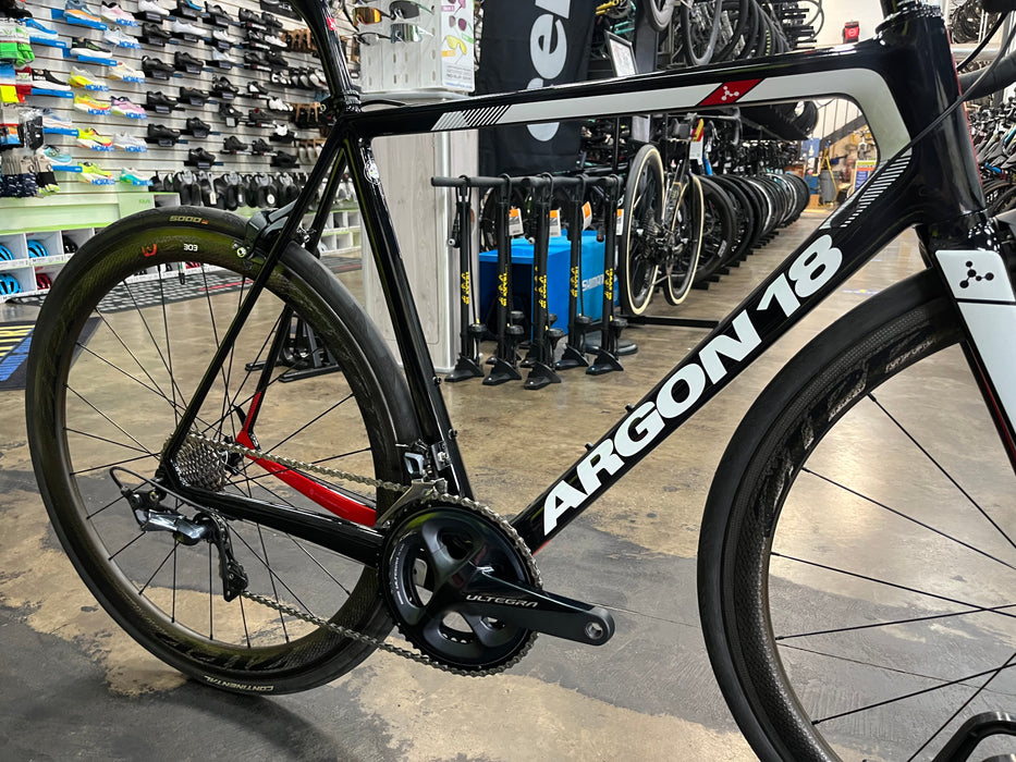 Argon 18 Gallium Pro Rim Shimano Ultegra 11 Speed w/ZIPP 303 Firecrest - Black/Speed White 2019 DEMO