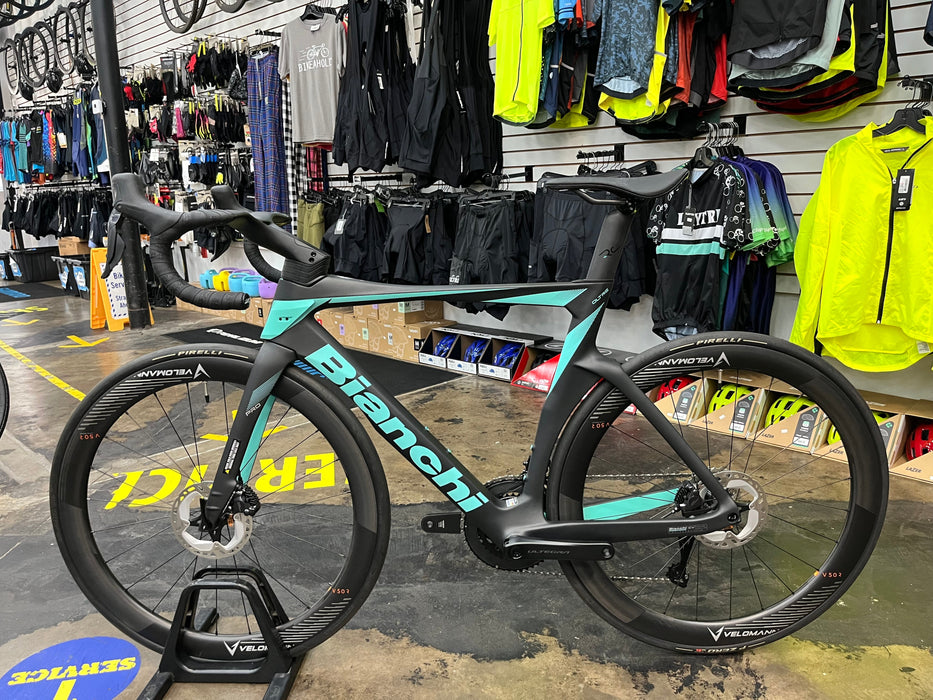 Bianchi Oltre Pro Shimano Ultegra Di2 12 Speed