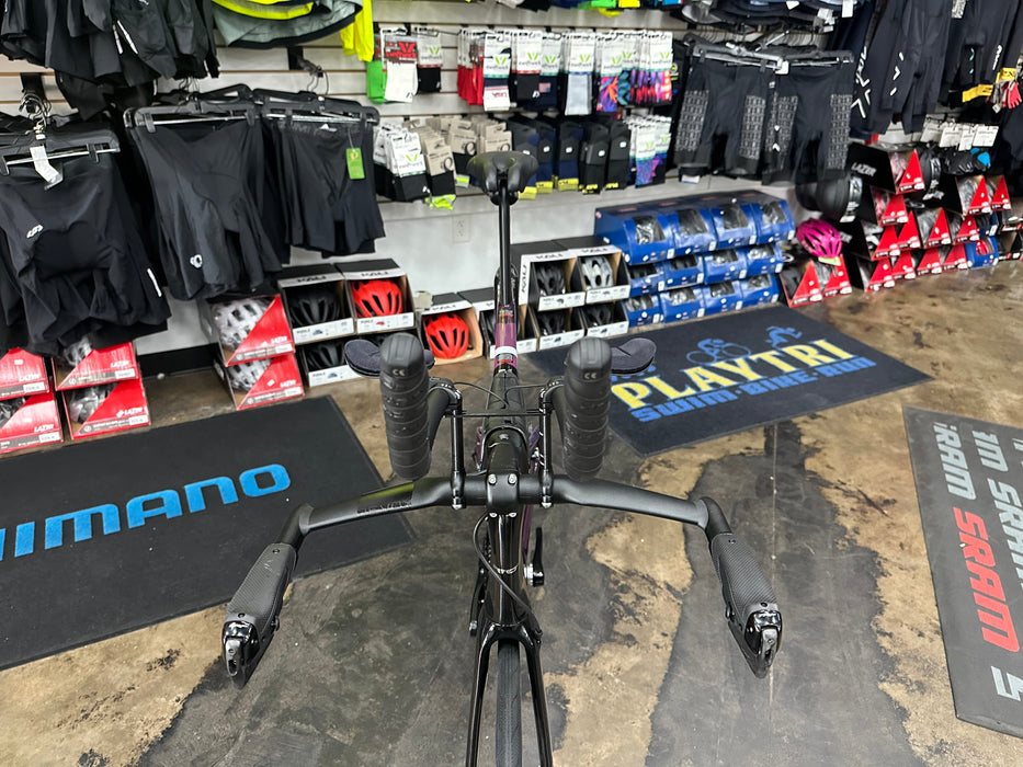 Felt IAX Advanced Shimano 105 Di2 12-Speed Reynolds AR 58/62 - Astral