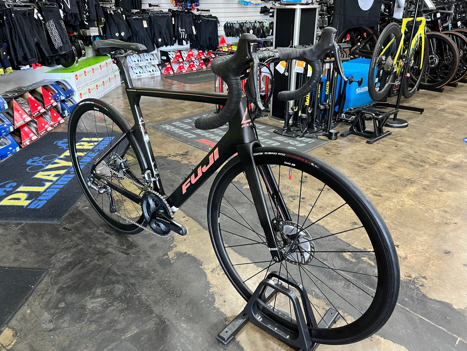 Fuji Women's Supreme 1.1 Shimano Ultegra Di2 w/DT Swiss P1800 wheels