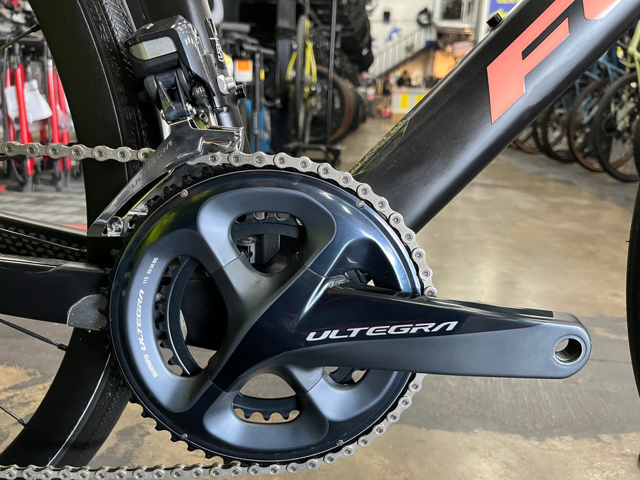 Fuji Women's Supreme 1.1 Shimano Ultegra Di2 w/DT Swiss P1800 wheels