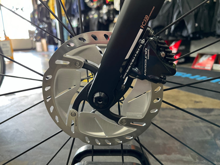 Fuji Women's Supreme 1.1 Shimano Ultegra Di2 w/DT Swiss P1800 wheels