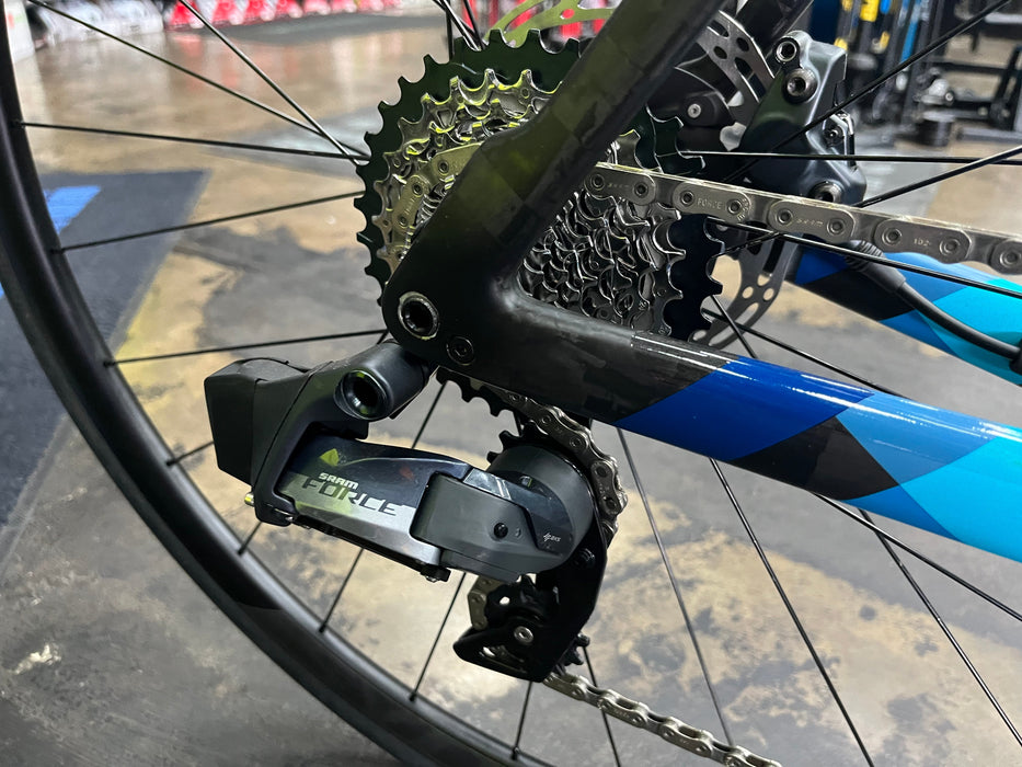 Felt AR FRD Ultimate SRAM Force D1 eTap AXS 12 speed w/Syncros RP2.0 wheels