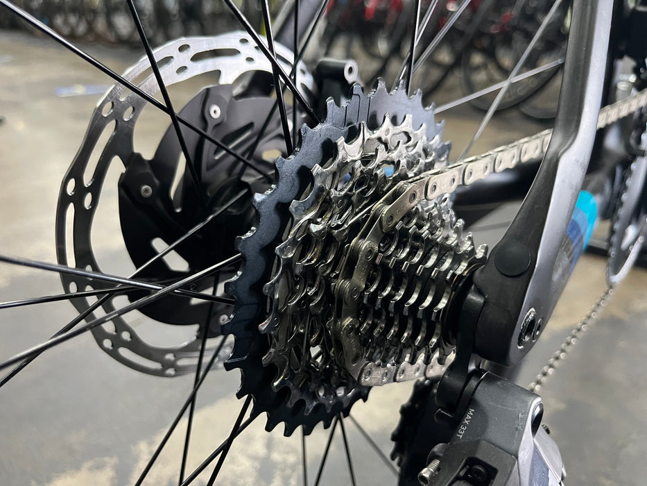 Felt AR FRD Ultimate SRAM Force D1 eTap AXS 12 speed w/Syncros RP2.0 wheels