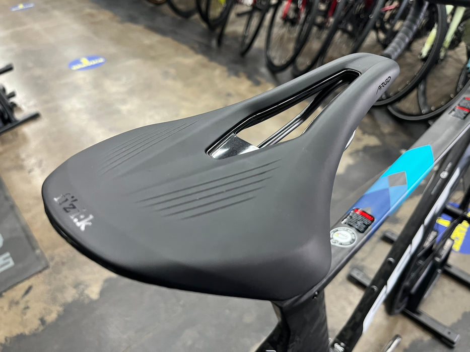 Felt AR FRD Ultimate SRAM Force D1 eTap AXS 12 speed w/Syncros RP2.0 wheels